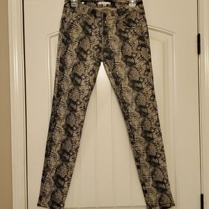 Cabi Snakeskin Skinny Leg Pants Size 2